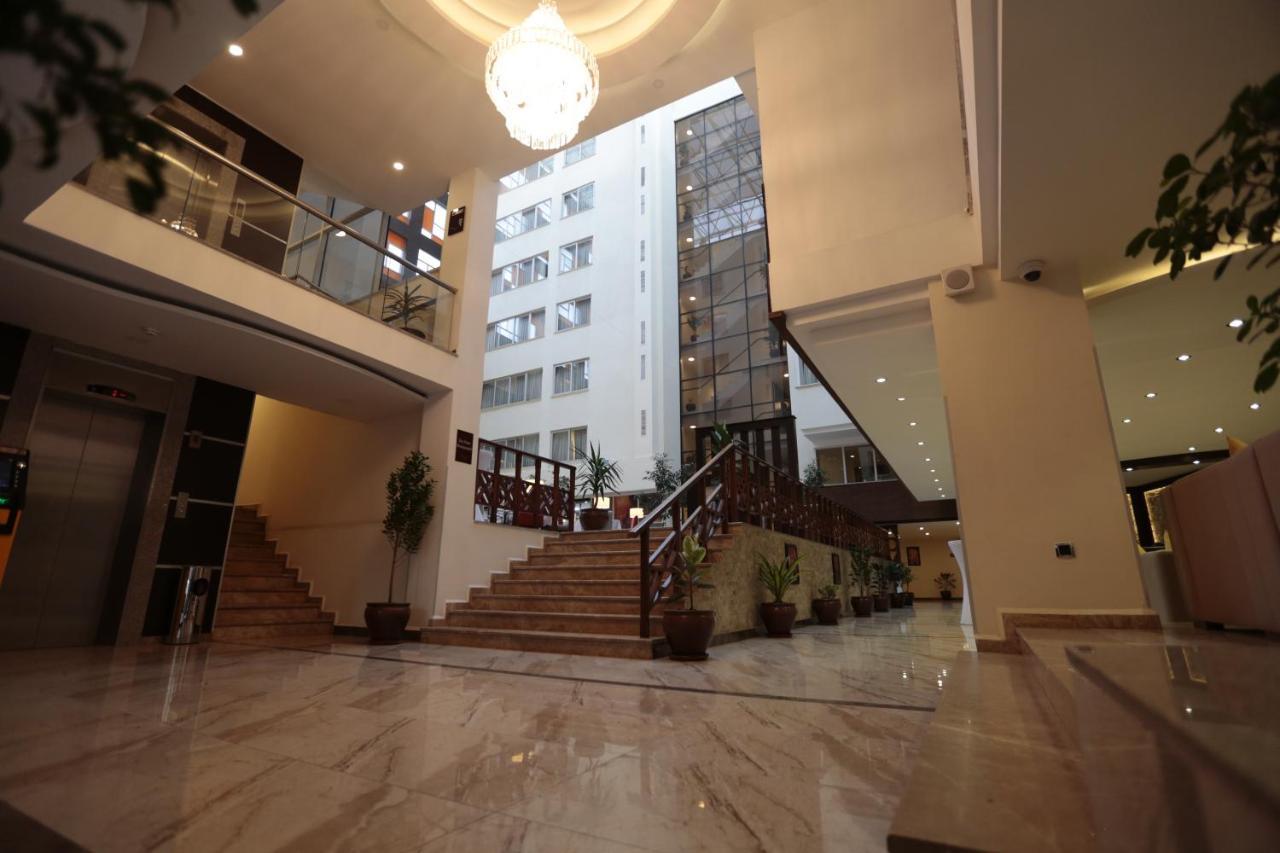 Cassiopeia Hotel アジス・アベバ エクステリア 写真