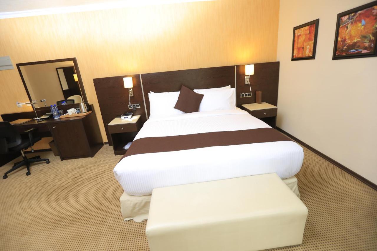 Cassiopeia Hotel アジス・アベバ エクステリア 写真